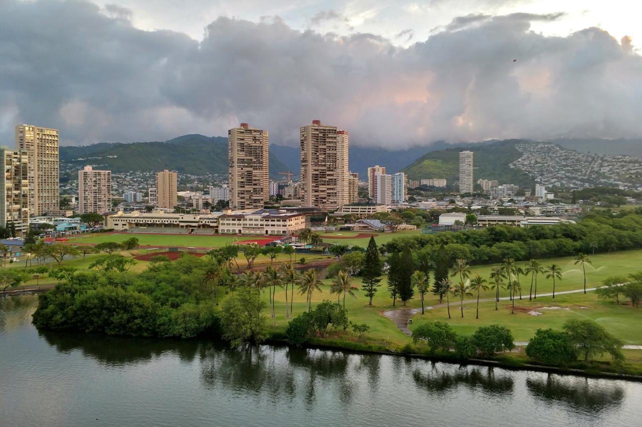 Apartments At Palms Waikiki هونولولو المظهر الخارجي الصورة